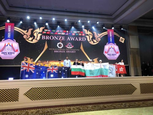 novina-2025-12-wmtc-systezanie-po-matematika-thailand-15